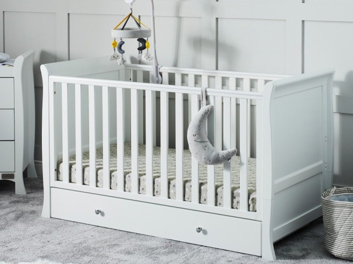 Ickle Bubba Snowdon Classic Cot Bed