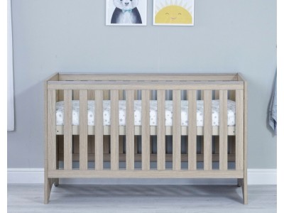 Babymore Veni Cot Bed – Oak