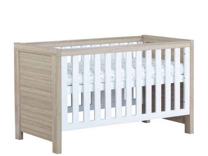 Babymore Luno Cot Bed – Oak White