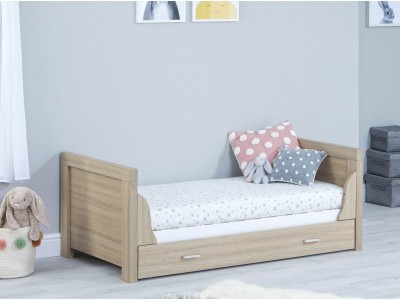 Babymore Luno Cot Bed With Drawer - Oak White