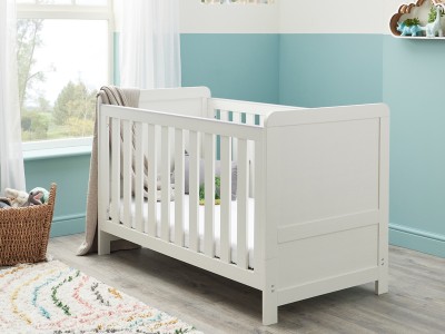 Babymore Caro Cot Bed - White Wash