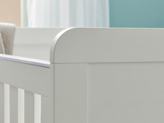 Babymore Caro Cot Bed - White Wash