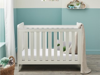 Babymore Caro Mini Cot Bed - White Wash 2