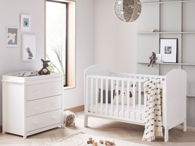Babymore Aston 2 Piece Room Set - White
