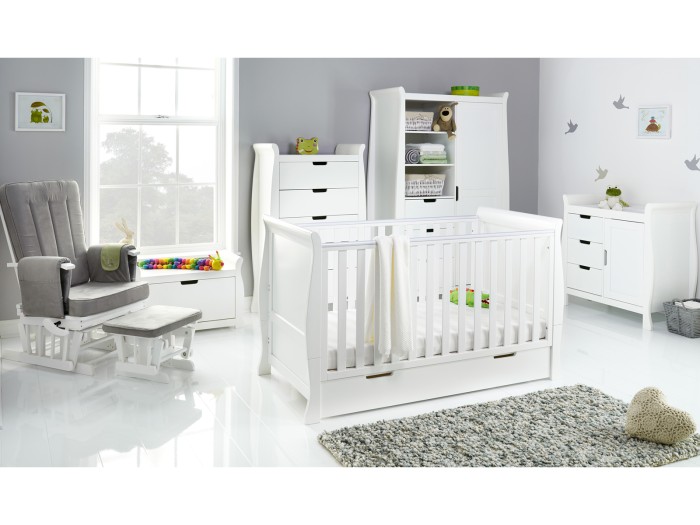 Obaby Stamford Classic 5 Piece Room Set - White